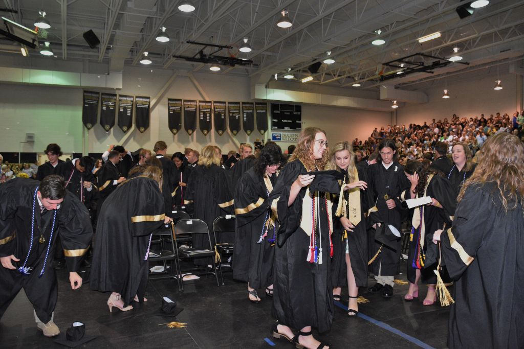 DHS 2019 Graduation Ceremony (104).jpg